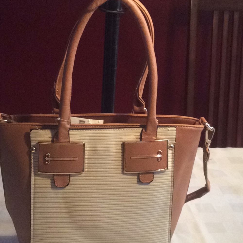 Women’s Beautiful Satchel Bag